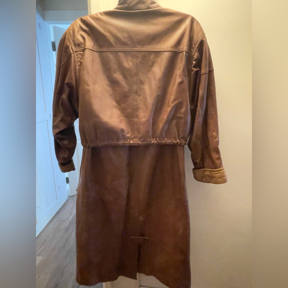 Vintage Brown Trench Coat - Picture 4 of 4